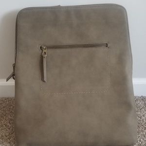 OLIVE Backpack Purse